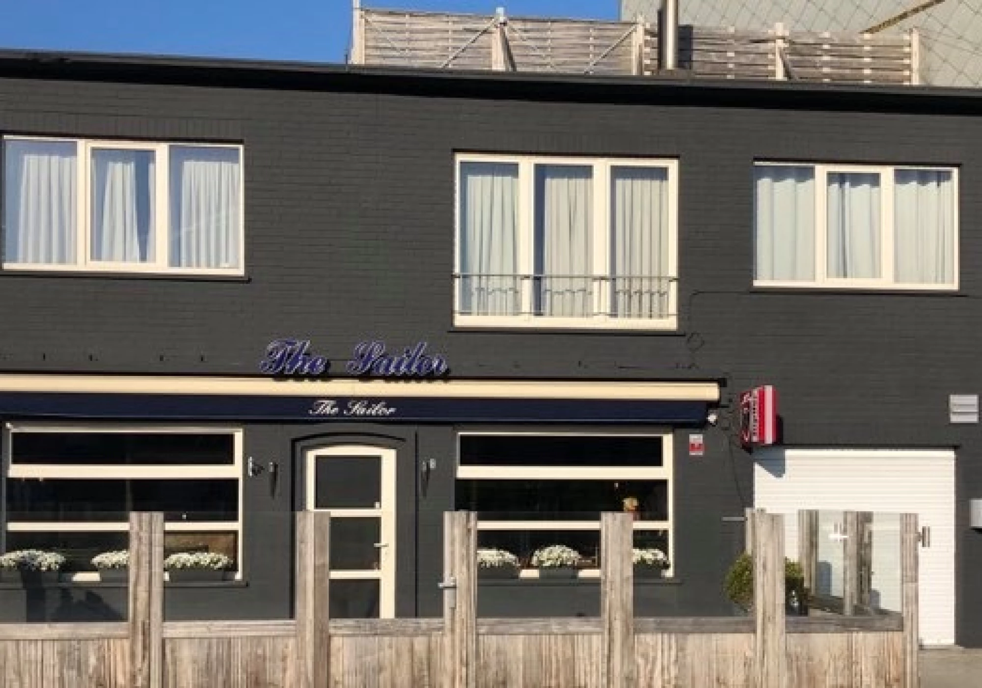 Foto van The Sailor café