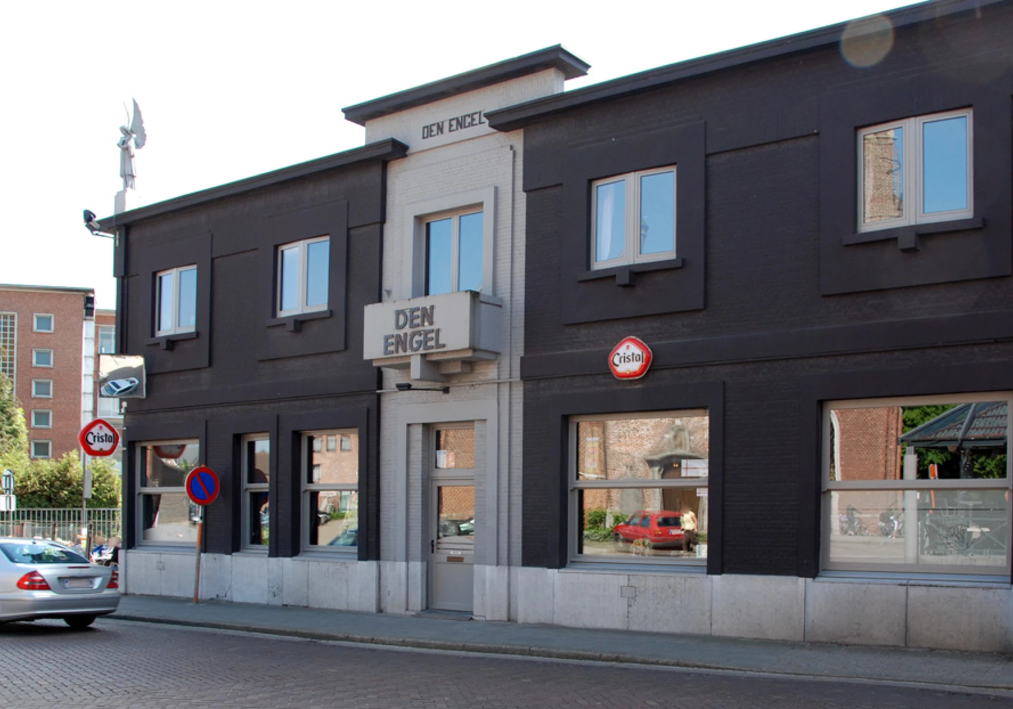 Foto van Den Engel