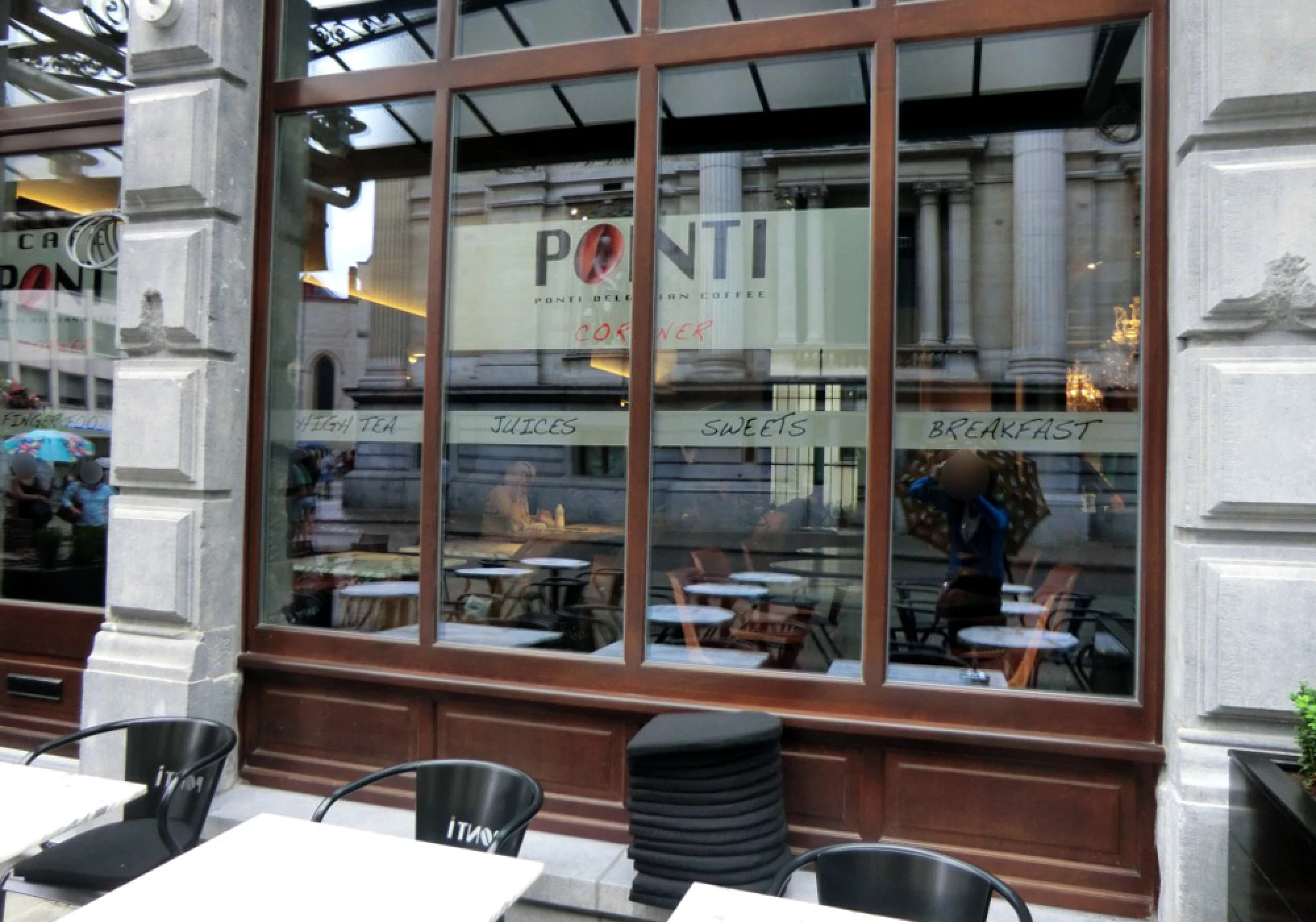 Foto van Ponti Corner