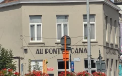 Foto van Au Pont Du Canal