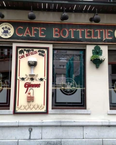 Foto van 't Botteltje