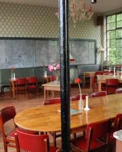 Foto van Modern 2