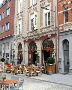 Foto van Den Artiest