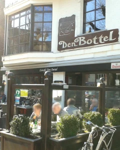 Foto van Den Bottel