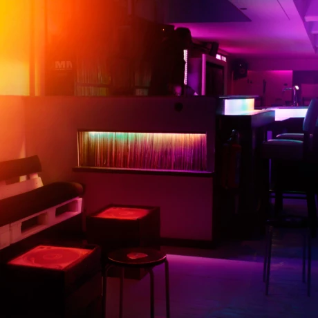 Foto van The Long Play Bar