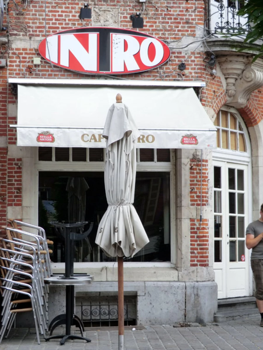 Foto van Intro