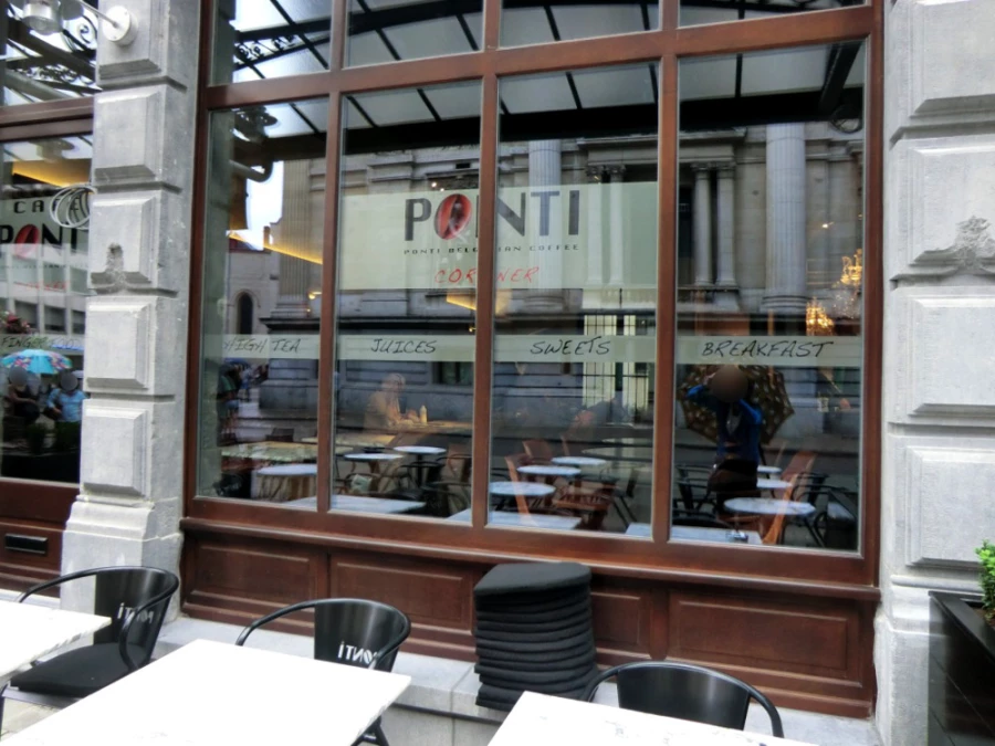 Foto van Ponti Corner
